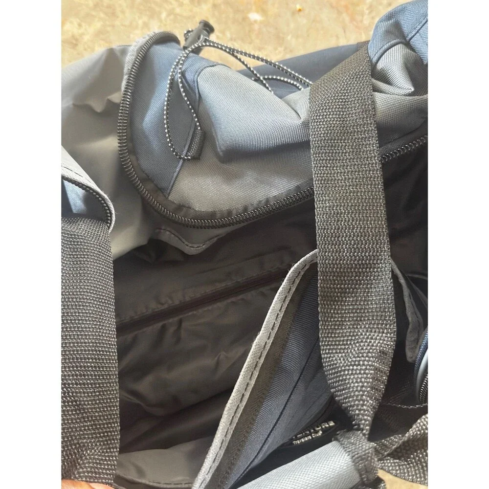 Unbranded versatile blue